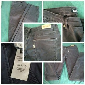 Levis Girl Jeans